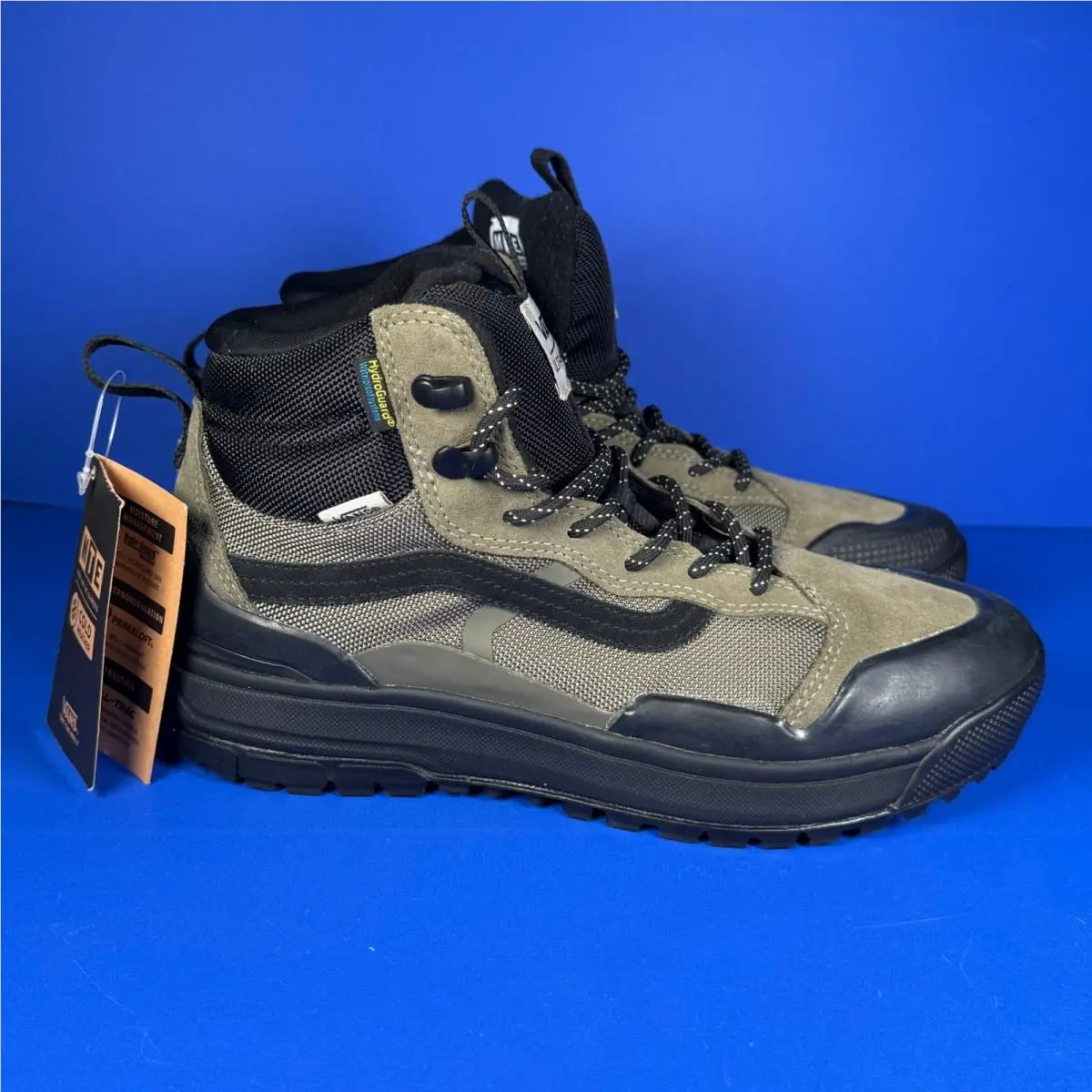 Ultrarange Exo Hi MTE-2 Waterproof Boots Green Black Men`s 7.5 W9 No Box by Vans