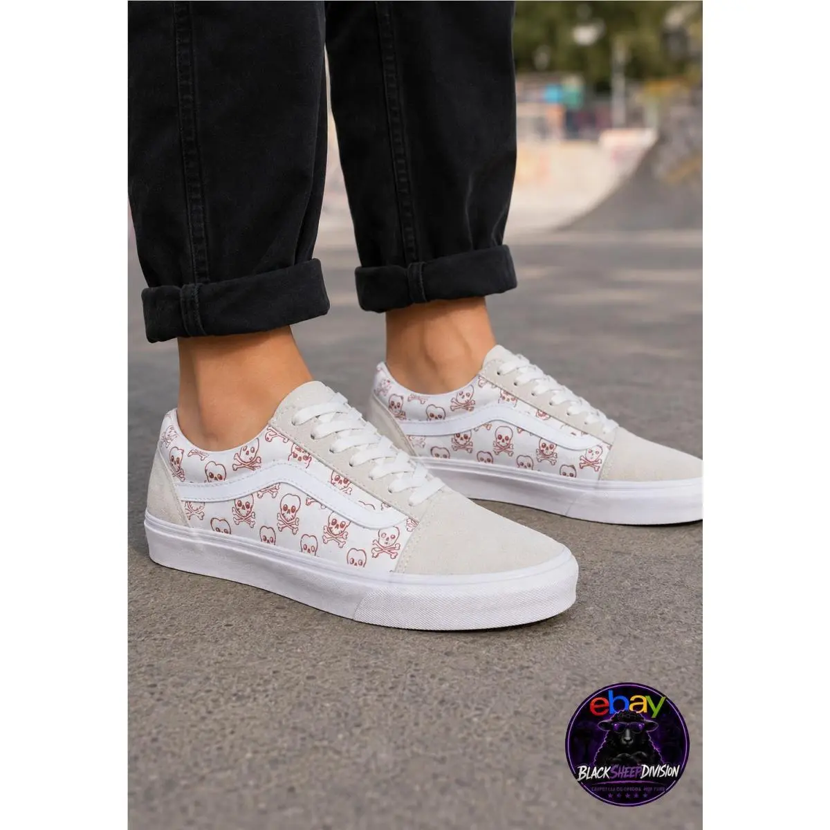 Comfycush Old Skool Shoes Coldhearted Skull True White Women`s 10.5 Men`s 9 by Vans
