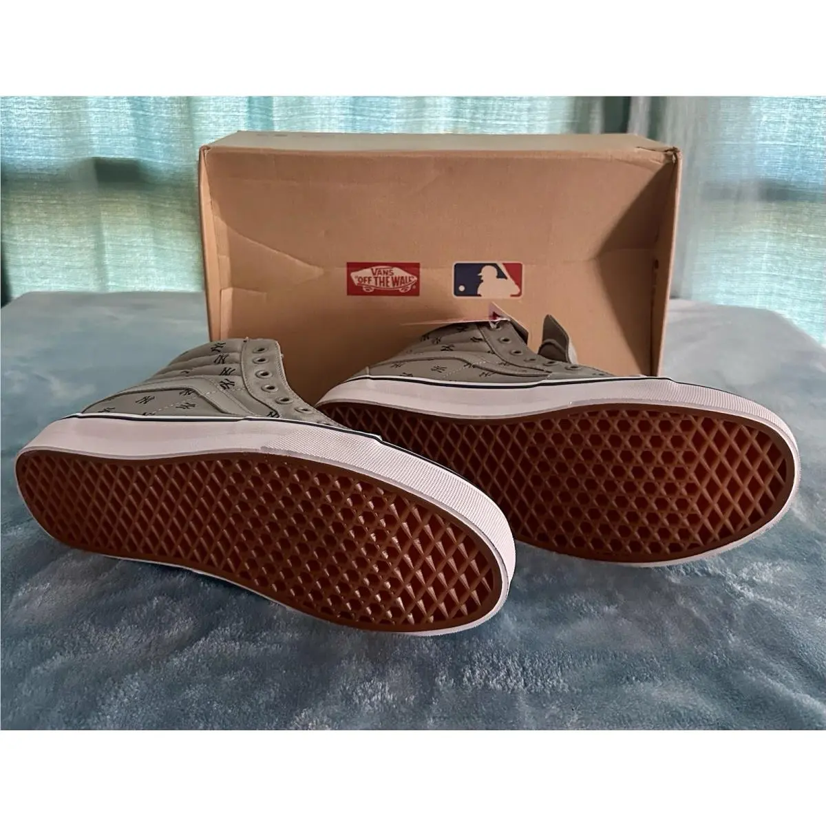 Vans shoes - Sk8-Hi - VN0A2XSBRT1 - Gray 2