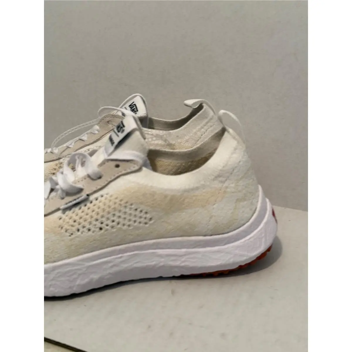 Vans shoes - VANS UltraRange - UltraRange - VN0A4BXB1KP - White 0