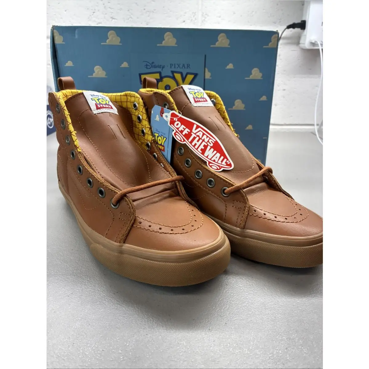 Sk8-Hi Reissue Toy Story Woody Brown High Top Shoes Men`s 8 Women 9.5 by Vans