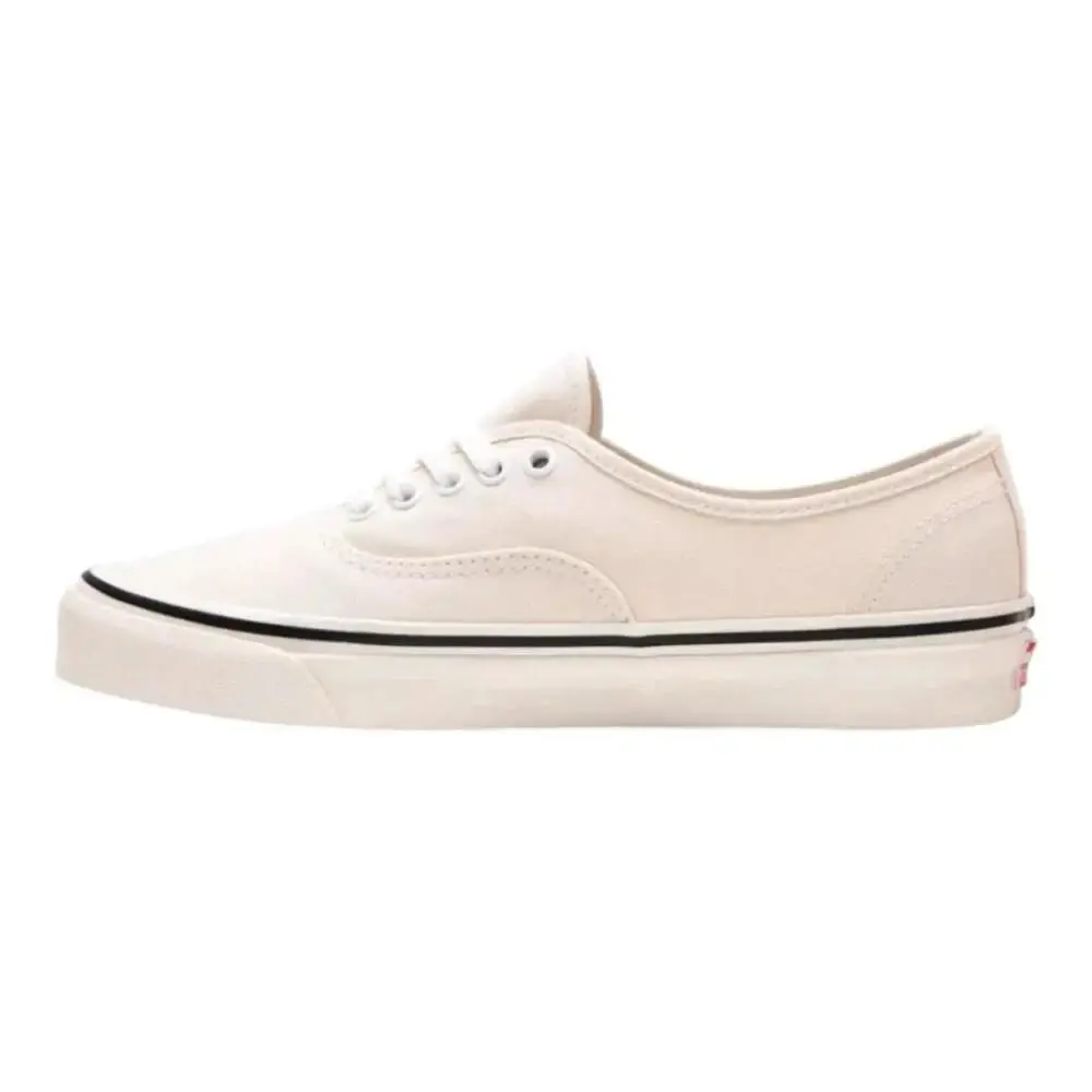 Vans shoes - VANS Authentic - Authentic - VN0A38ENMR4 - White 3