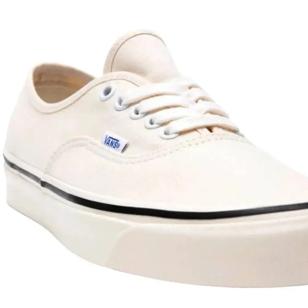 Vans shoes - VANS Authentic - Authentic - VN0A38ENMR4 - White 5