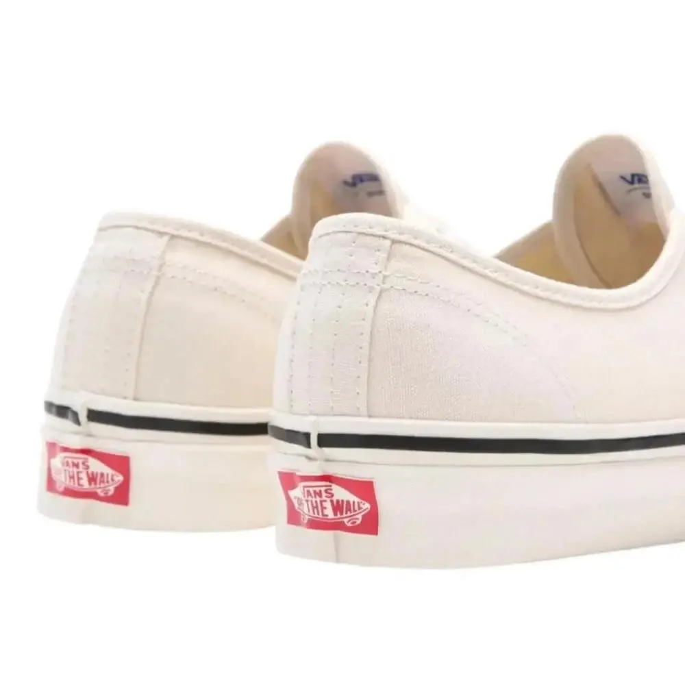 Vans shoes - VANS Authentic - Authentic - VN0A38ENMR4 - White 6