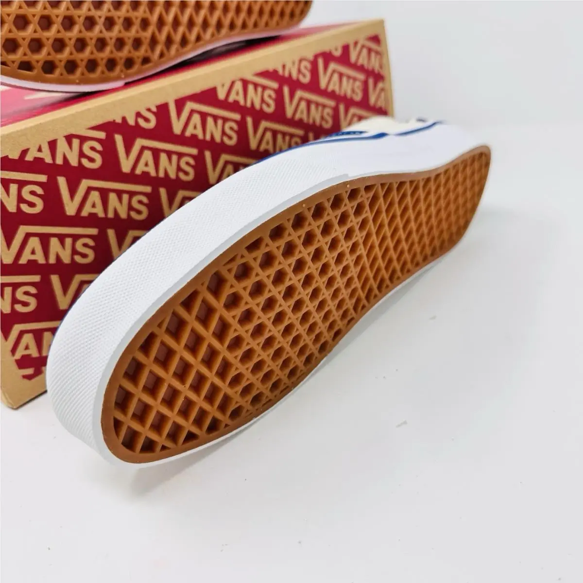 Vans shoes - VANS Classic - Classic - VN000EACAMQ - Blue / White 8