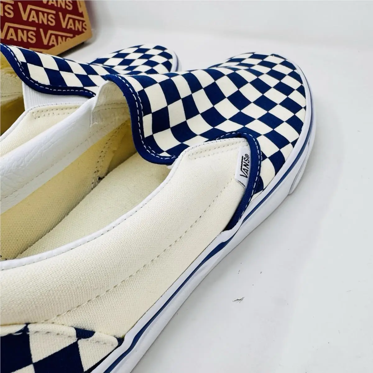 Vans shoes - VANS Classic - Classic - VN000EACAMQ - Blue / White 9