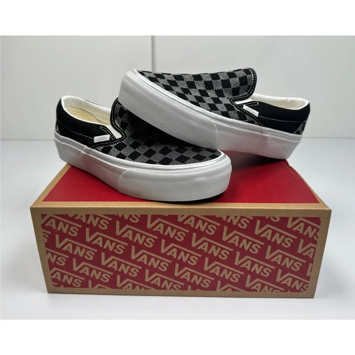 Classic Slip-on Platform Shoes Metallic Checkrbrd Black Size M6.5 M8 by Vans