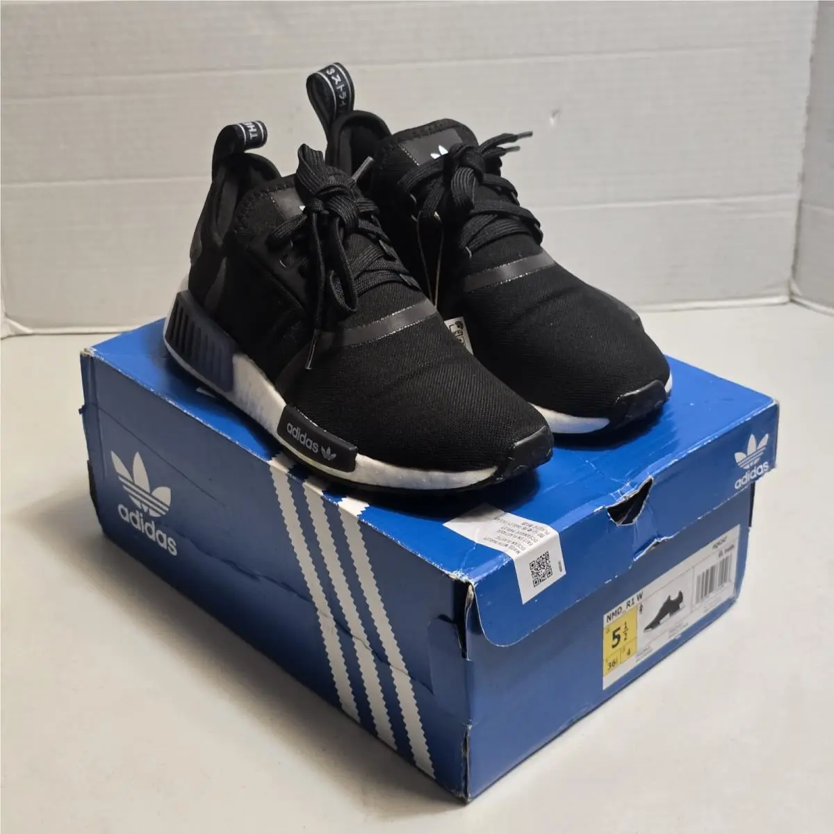 Nmd_R1 Womens Shoes Sz 5.5 by Adidas