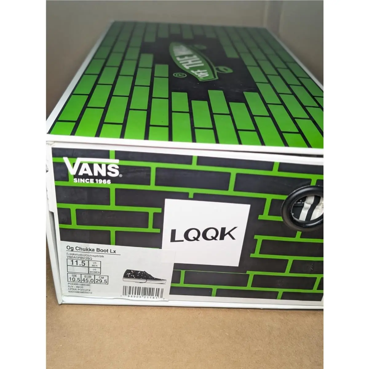 Vans shoes - VANS Chukka - Chukka - VN0A5FBV2SQ - Black (UPC: 194905211613) 4
