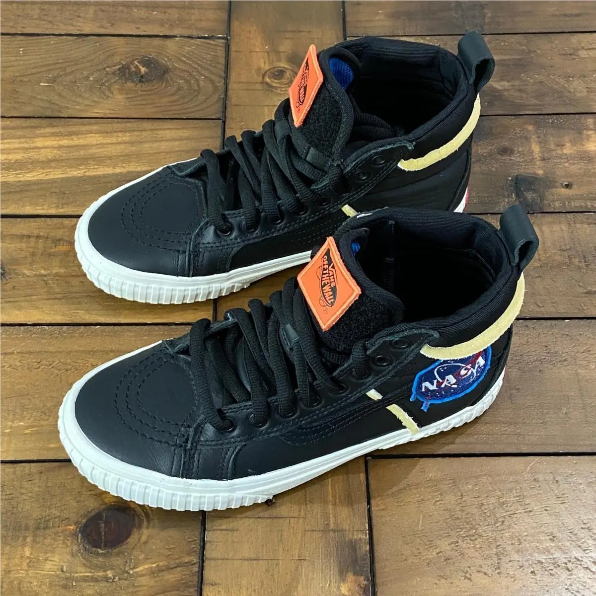 Sk8-Hi 46 Mte DX Nasa Space Voyager Black Leather Sneakers Men 5.5 Women 7 by Vans