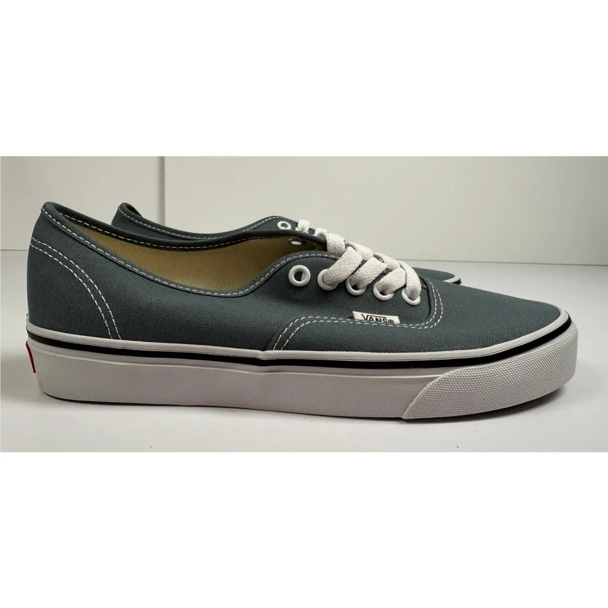 Vans shoes - White 4