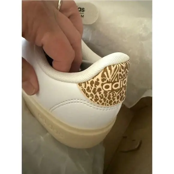 Adidas shoes - Court Silk x FARM Rio - White 11