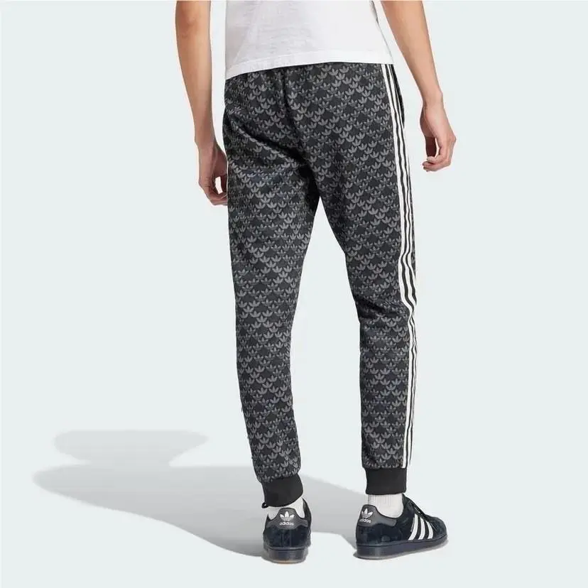 Adidas clothing - Black 0