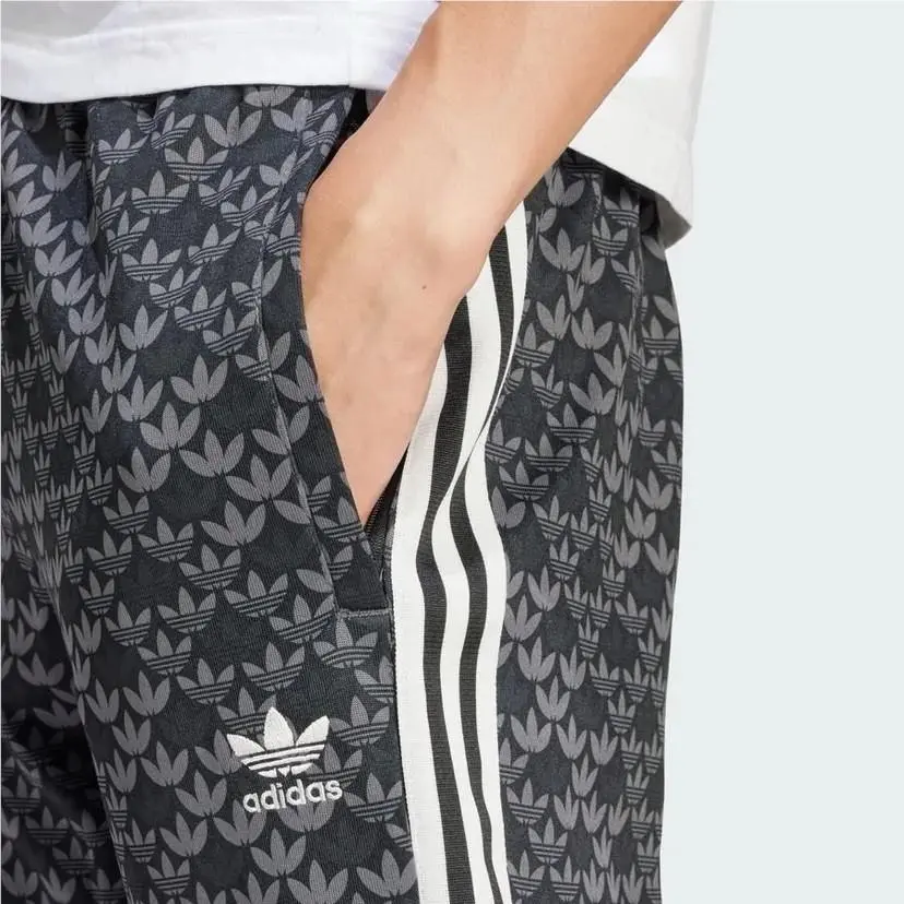 Adidas clothing - Black 1