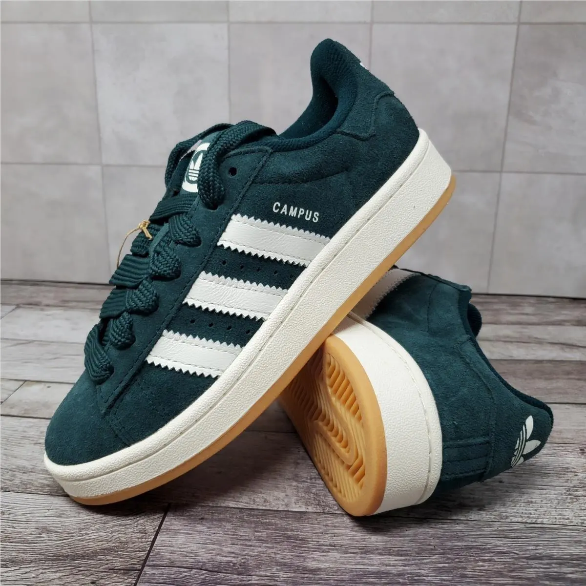 Campus 00s Aurora Ivy Women`s Size 5.5 Shoes JQ8291 by Adidas