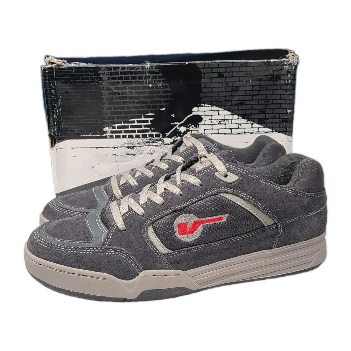 Size 13 - Vintage  Piper Shoes Camacho Styled Y2K Skateboarding Chunky by Vans