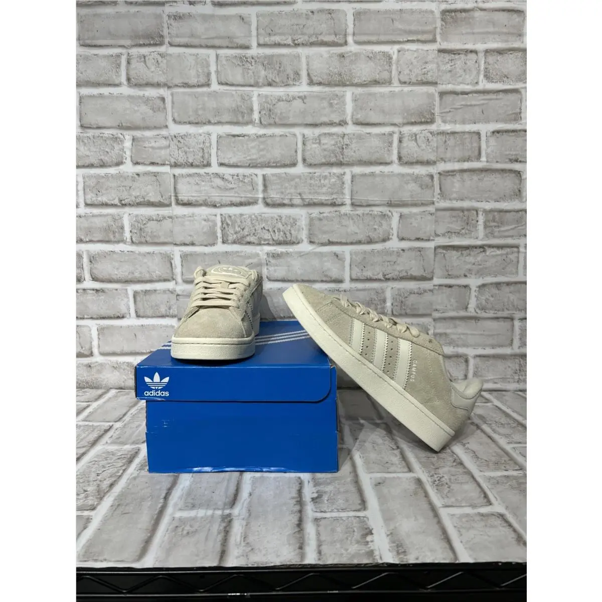 Campus 00s J Kid’s Wonder White Sneaker IH0118 Size 6.5 by Adidas