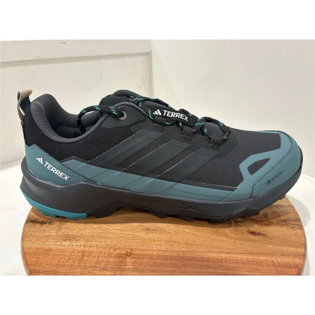 Adidas shoes - adidas TERREX Skychaser GTX - TERREX Skychaser GTX - JQ2209 - Black 7