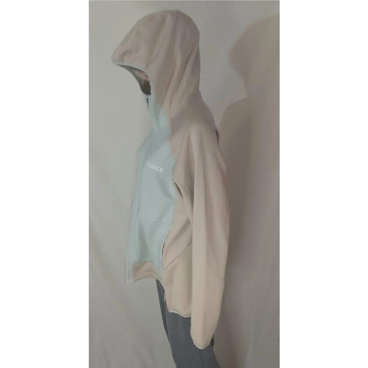 Adidas clothing - IP1987 - IP1987 - Beige / Mint Green (UPC: 196469593501) 3