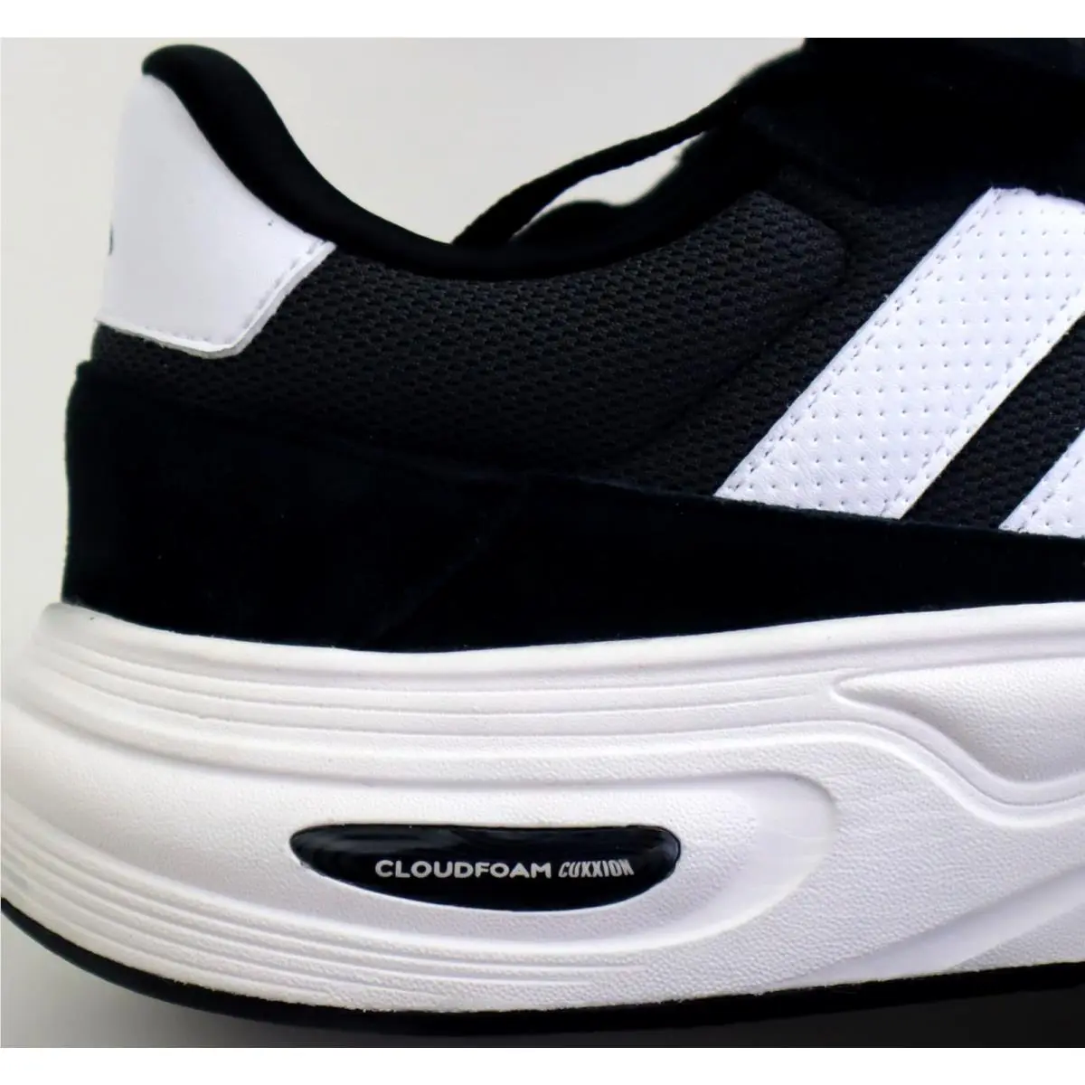 Adidas shoes - Carbon / Cloud White / Core Black 15