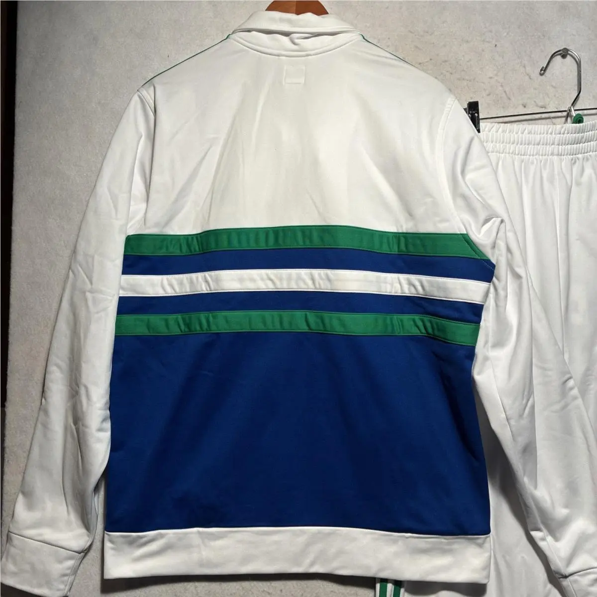Adidas clothing - White 10