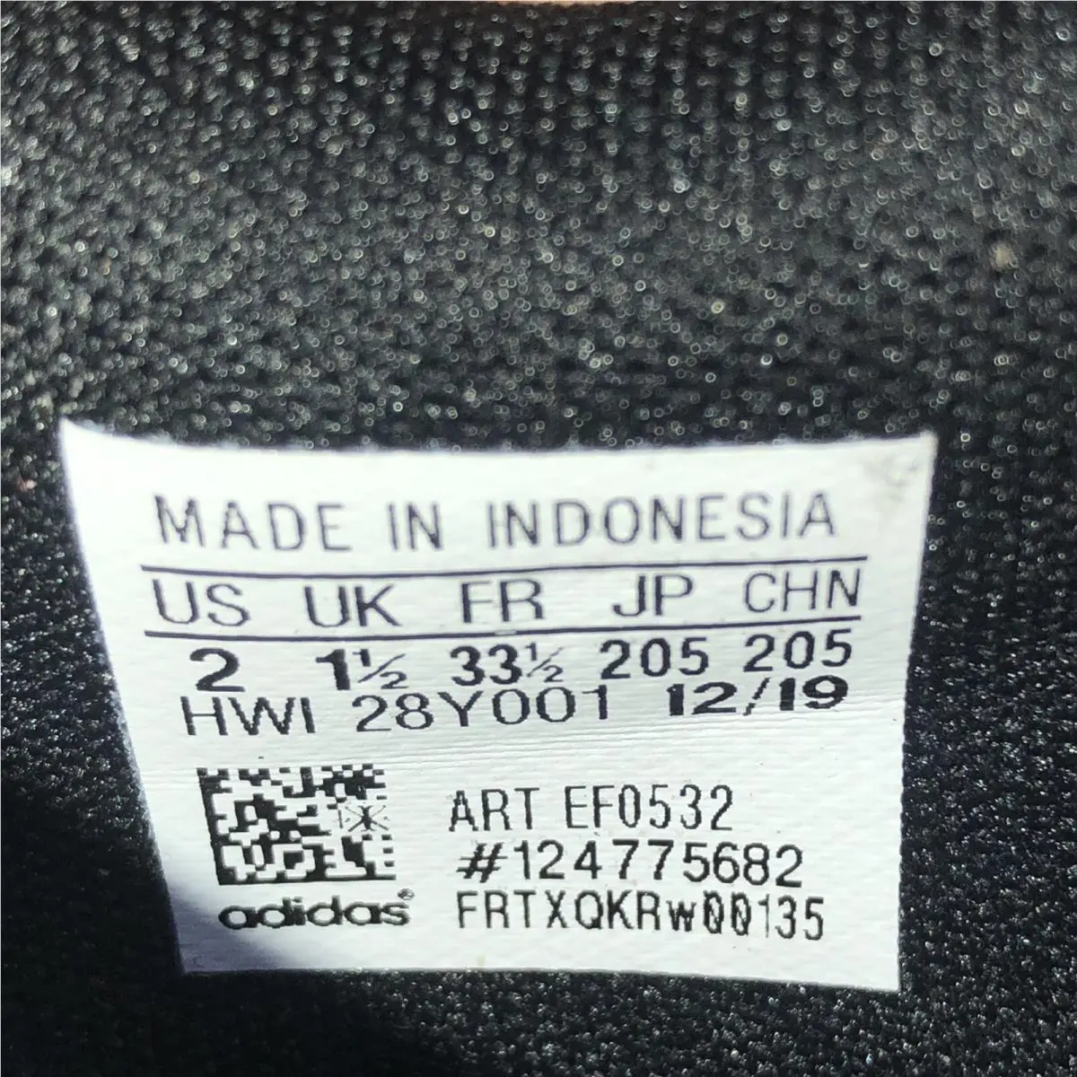 Adidas shoes - Archivo K - Archivo - Black (UPC: 192615832937) 4