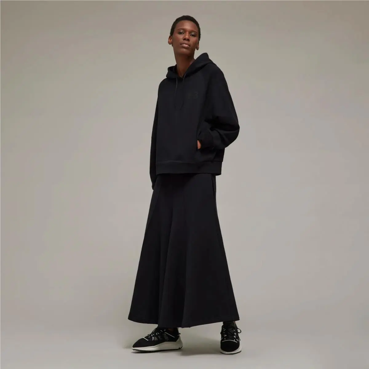 Adidas clothing - Classic Chest Logo Hoodie - Classic Chest Logo Hoodie - GV2799 - Black 2