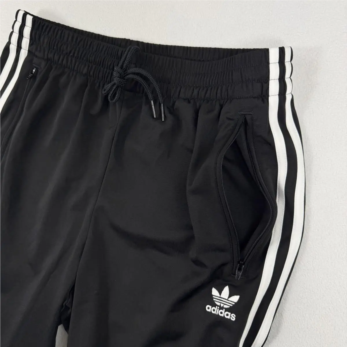 Adidas clothing - Black 11