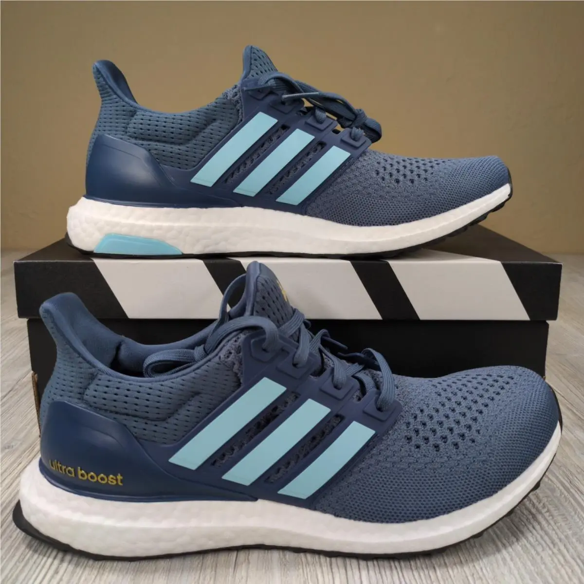 Ultraboost 1.0 Running Shoes Blue White Mens Size 8.5 IH4081 by Adidas