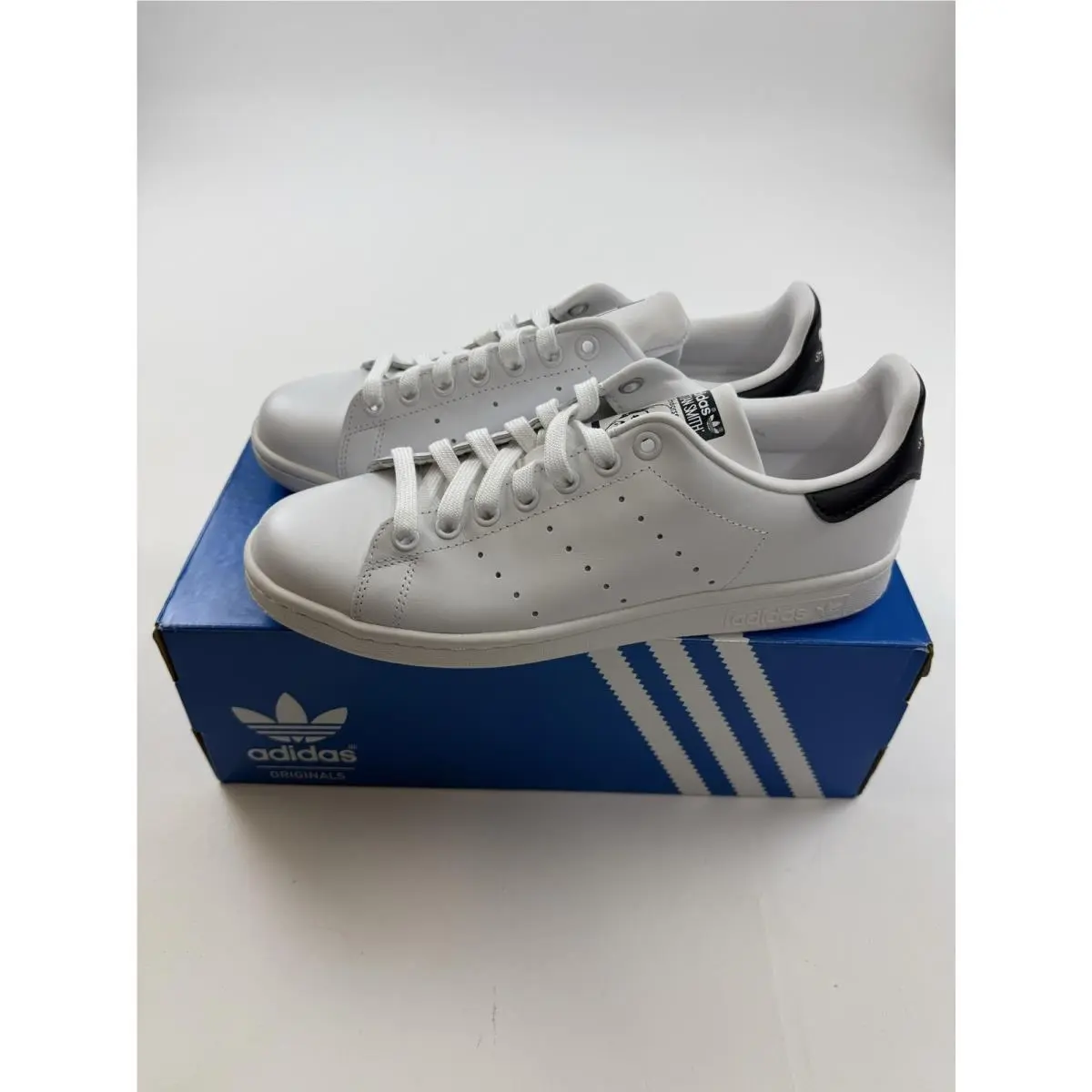 Adidas shoes - adidas Stan Smith - Stan Smith - M20329 - White 1