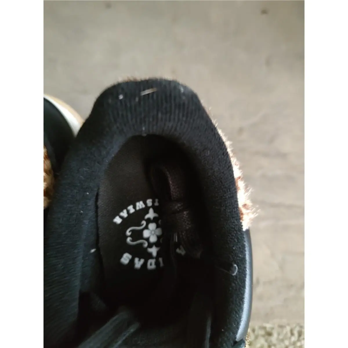 Adidas shoes - Black 0
