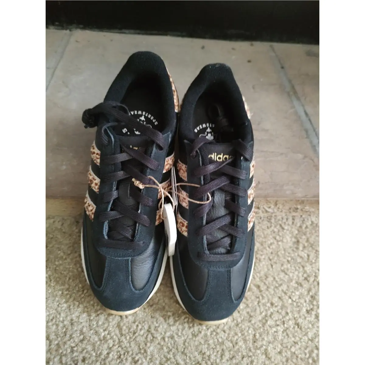 Adidas shoes - Black 2