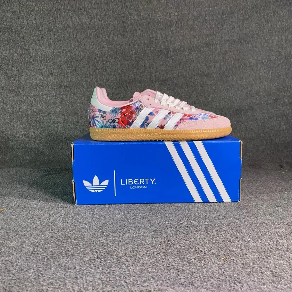 Adidas shoes - adidas Samba OG J Liberty London - Pink 3