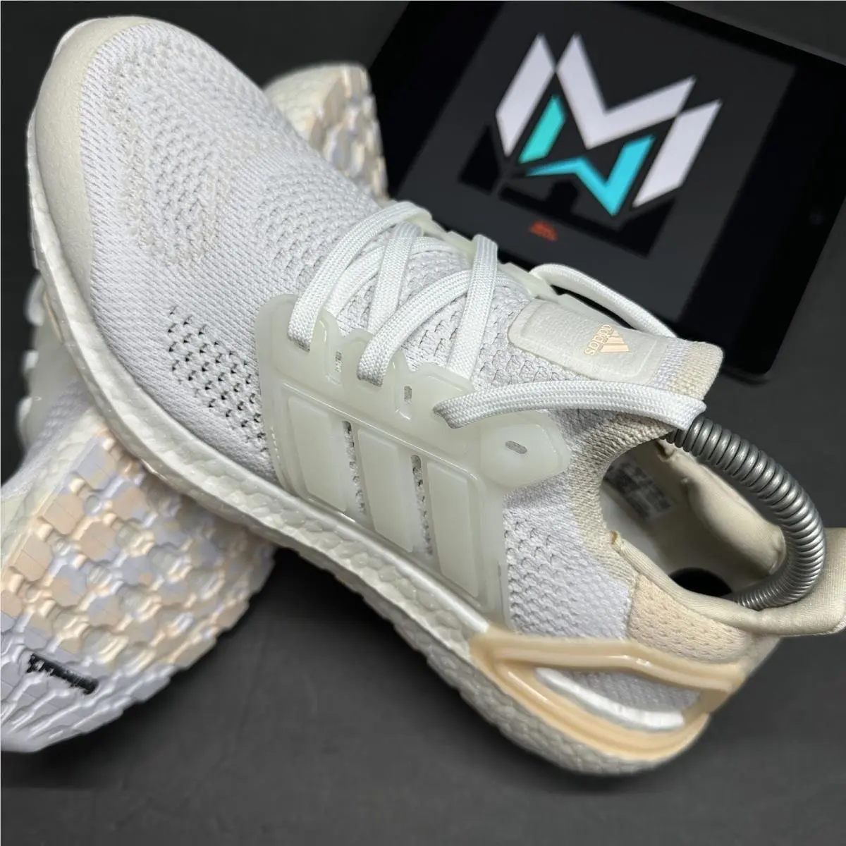 Ultraboost 19.5 Dna Running Women’s Size 8.5 White Beige GZ6469 Nby by Adidas