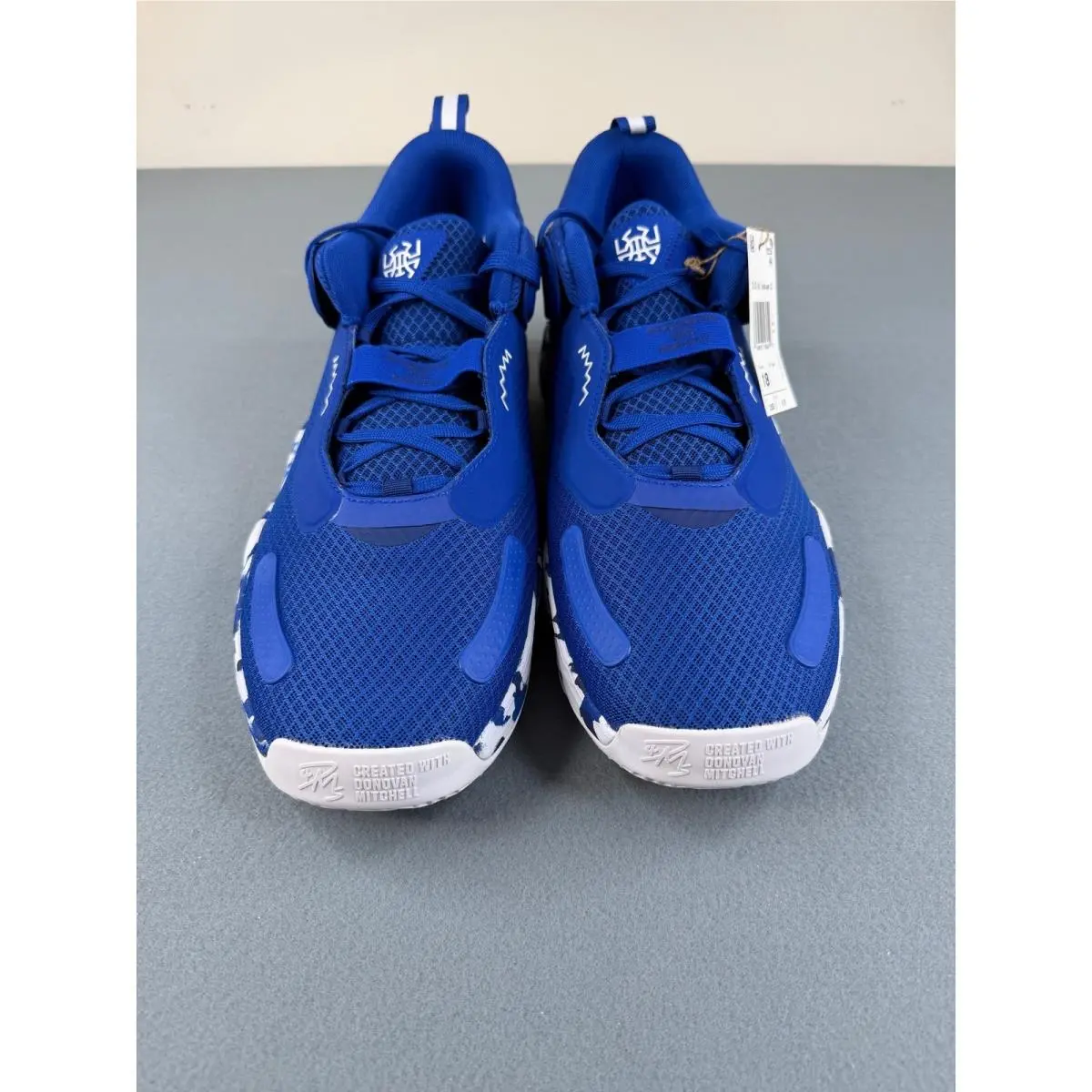 Adidas shoes - D.O.N. Issue 3 - Issue - Blue 3