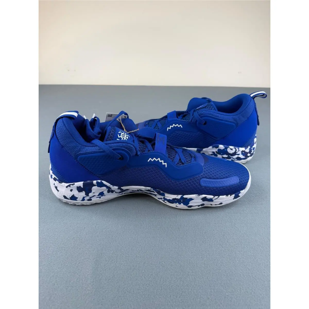 D.o.n. Issue 3 Basketball Shoes Mens 18 Blue Donovan Mitchell GV7264 by Adidas