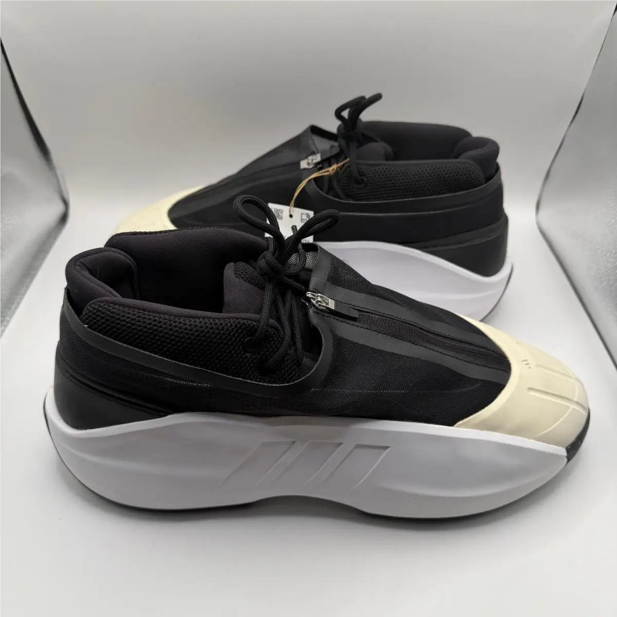 Adidas shoes - White 2