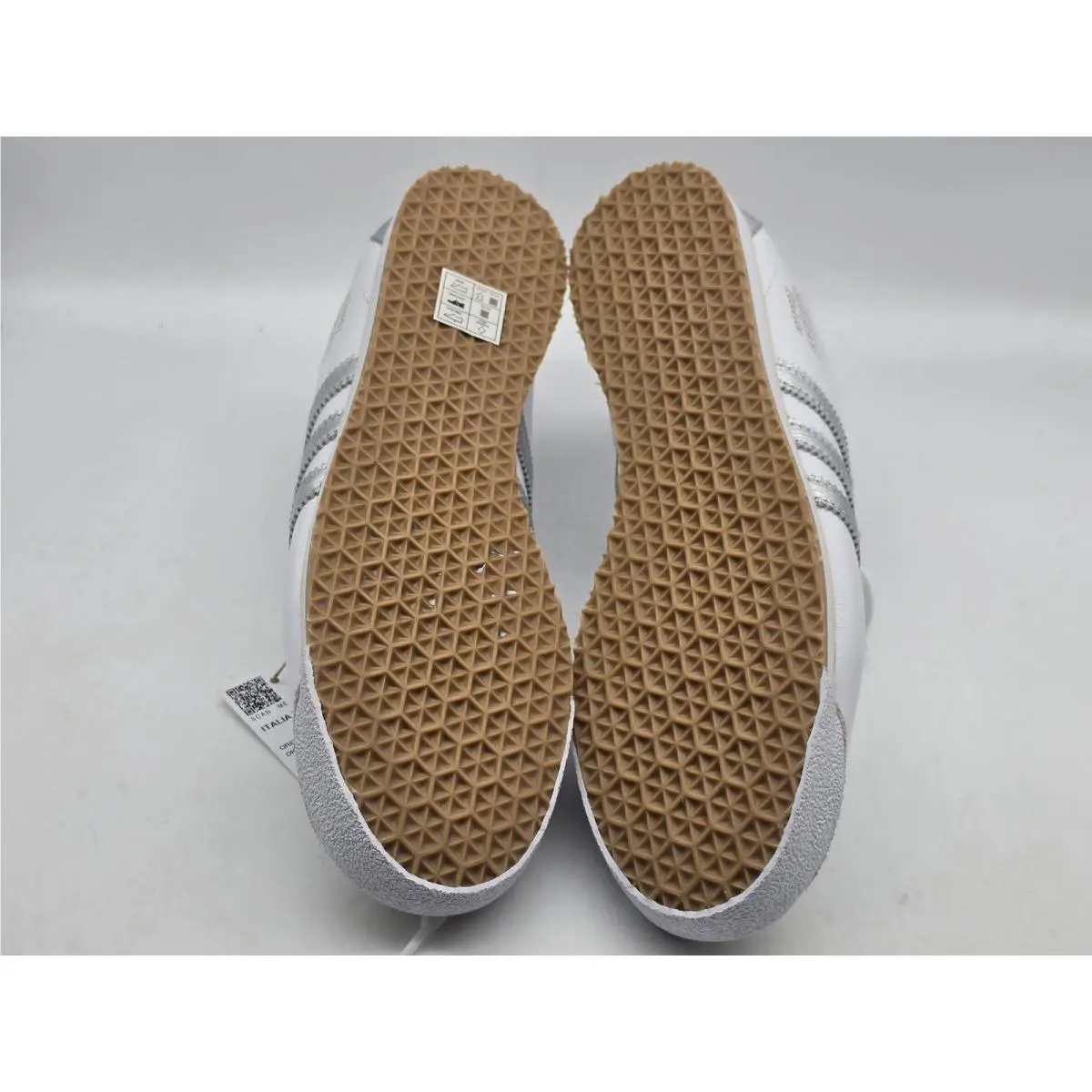 Adidas shoes - adidas Italia 70s W - Italia - JQ9070 - White 4