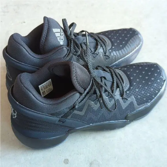 Adidas shoes - Black 4
