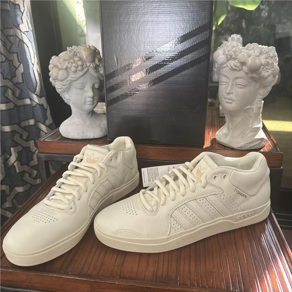 Men`s Size 11.5 Tyshawn Lace Up Skate Sneakers Shoes Ivory Nordstrom by Adidas