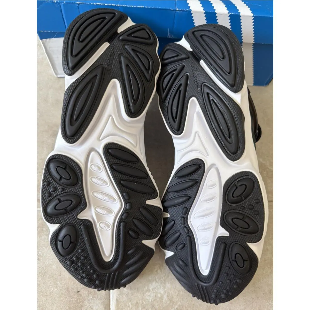 Adidas shoes - adidas Ozweego - Ozweego - EG9160 - Black 6