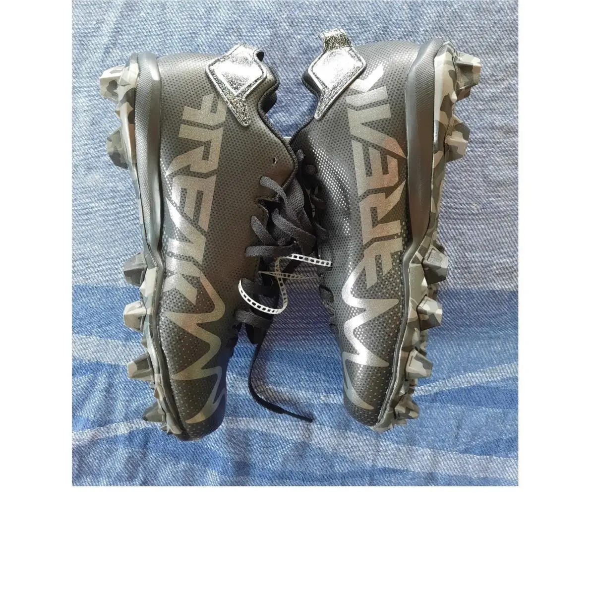 Freak Spark MD J Football Cleats Black Silver GZ6889 Mens 5.5 / Kids 5 by Adidas