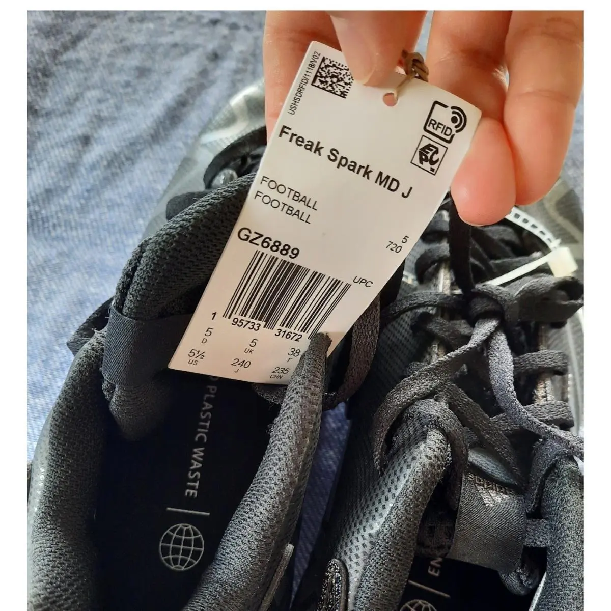 Adidas shoes - Black 5
