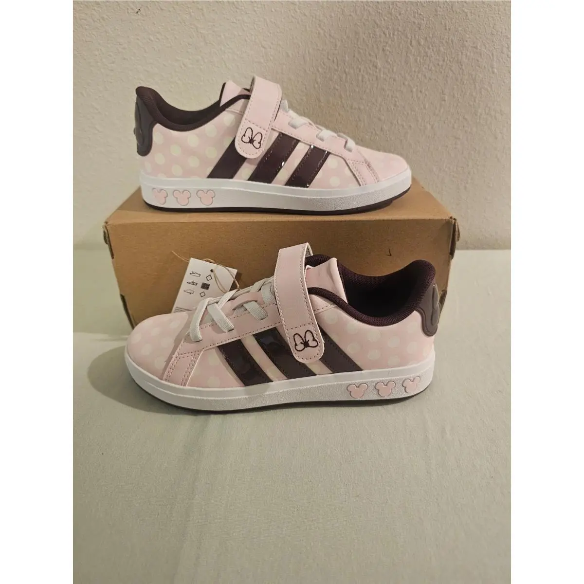 Size 3 Grand Court Minnie Mouse Pink Polka Dot Sneakers by Adidas