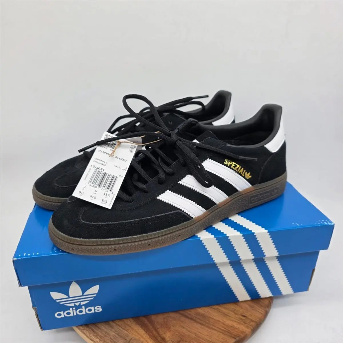 Handball Spezial Men`s Shoes Core Black White Gum DB3021 Size 9.5 by Adidas