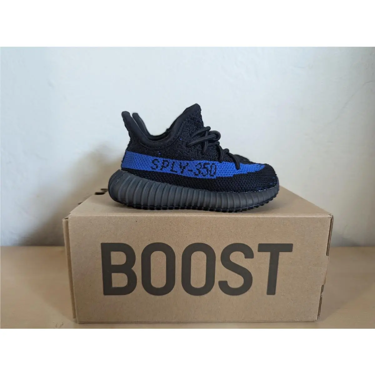 Yeezy Boost 350 V2 Infants Dazzling Blue Sneakers GY9584 Kids Size 5K by Adidas