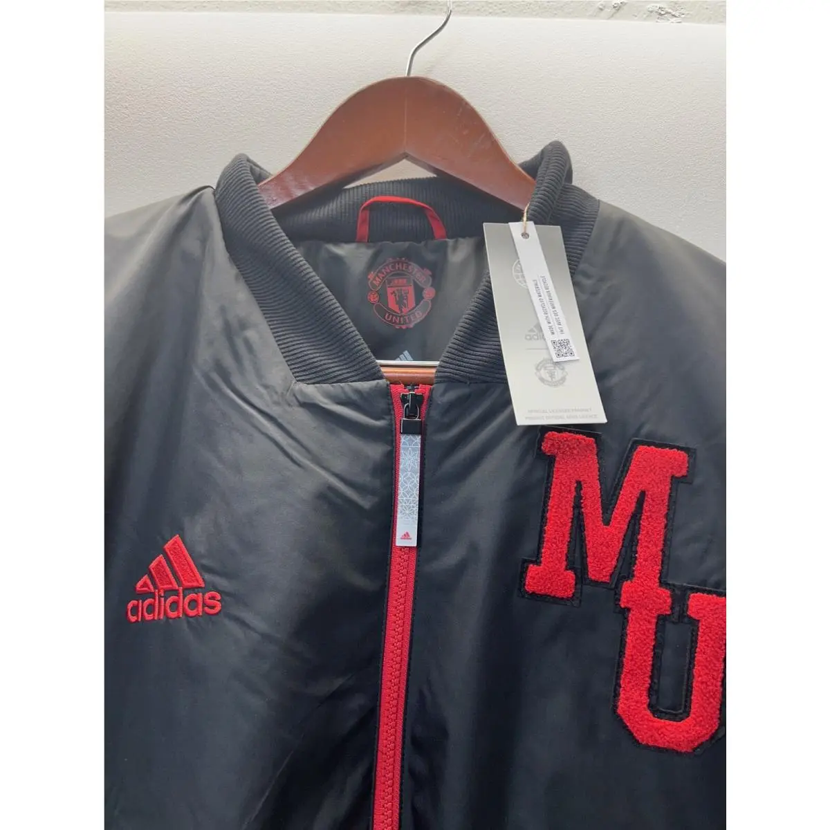 Adidas clothing - ADIDAS MANCHESTER UNITED LUNAR - MANCHESTER UNITED LUNAR - H63994 - Black (UPC: 195736981232) 2
