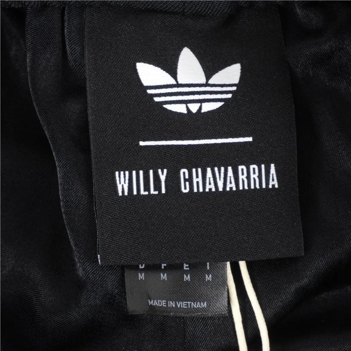 Adidas clothing - Black (UPC: 4069999028910) 1
