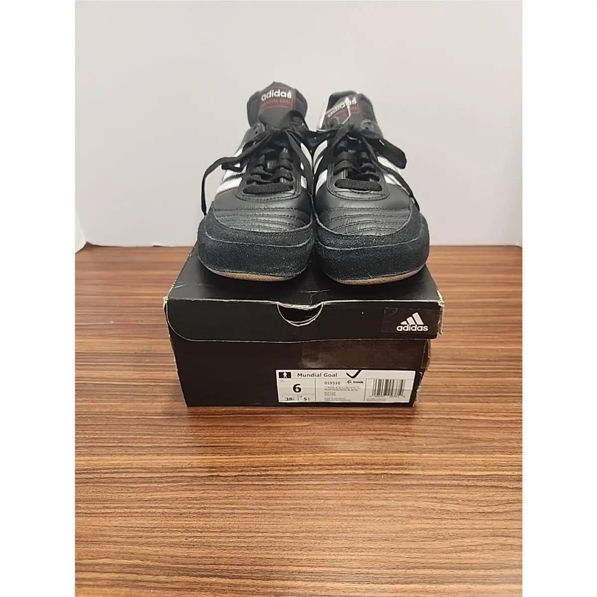 019310 Mens 6 Womens 8  Mundial Goal Black White Leather Soccer Shoes by Adidas