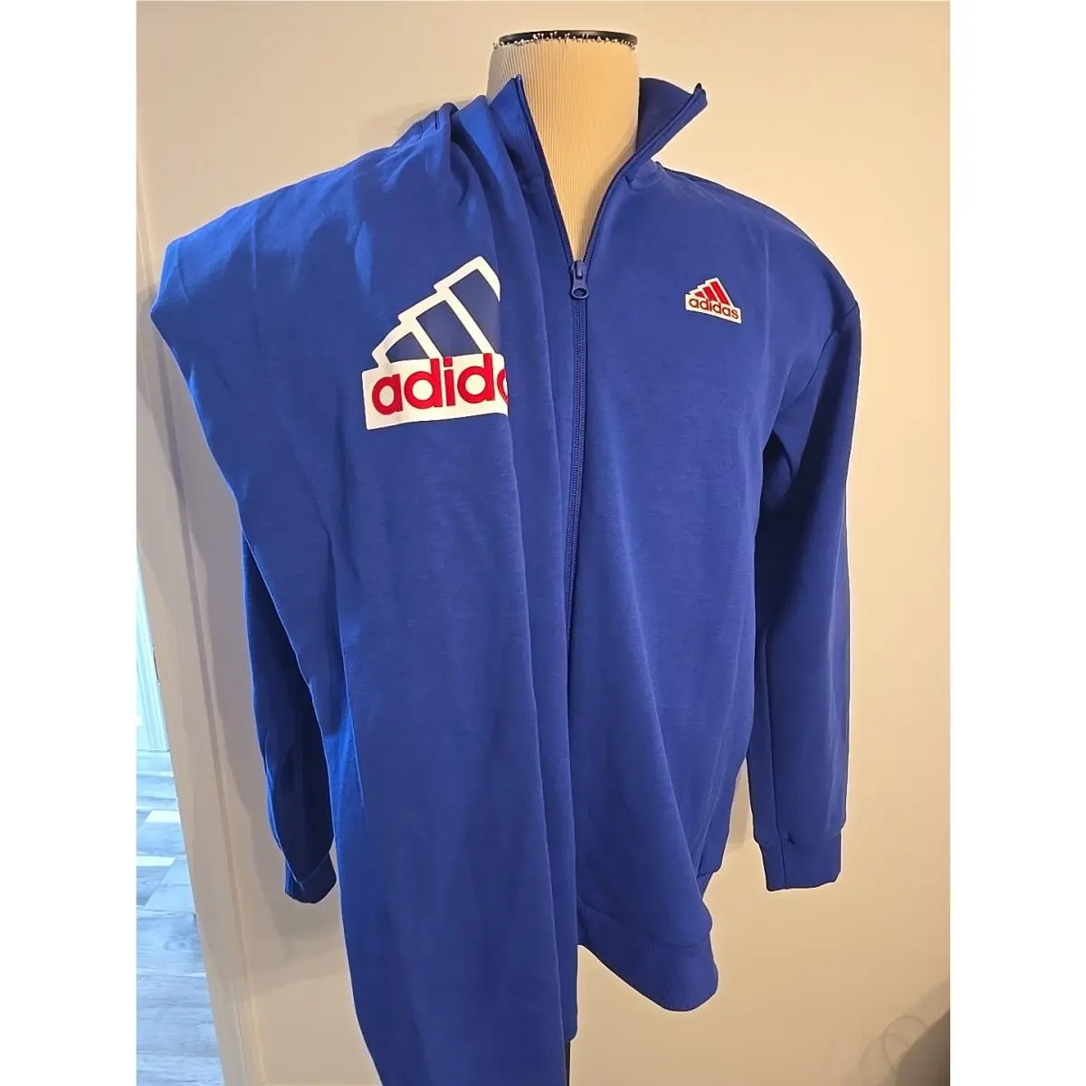 Men’s Full Zip Pockets Blue Track Suit Size L by Adidas